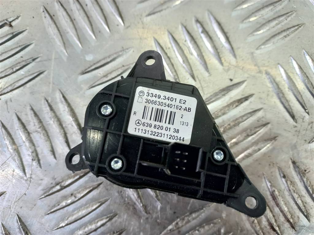 блок кнопок MERCEDES-BENZ Vito  A6399050700, 2130 рублей, Москва