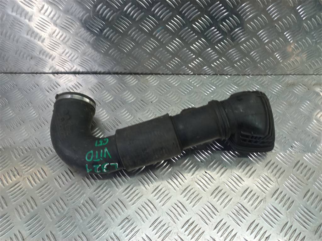 патрубок воздушный (резиновый) MERCEDES-BENZ Vito  A6395280624, 1900 рублей, Москва