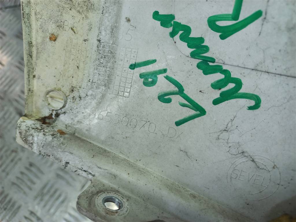 накладка фары Citroen Jumper  1306530070, 2130 рублей, Москва