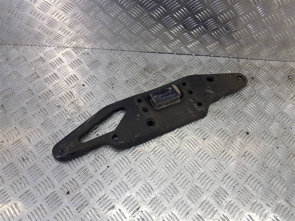 кронштейн рессоры MERCEDES-BENZ Sprinter  A9063310626, 980 рублей, Москва