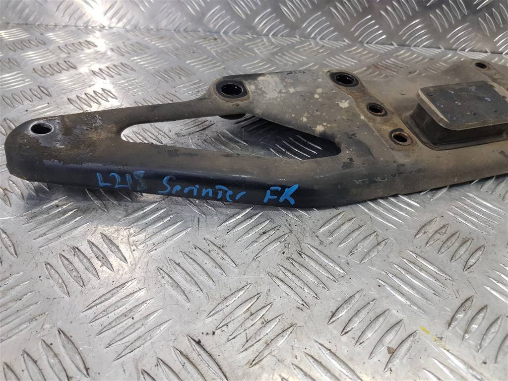 кронштейн рессоры MERCEDES-BENZ Sprinter  A9063310726, 980 рублей, Москва