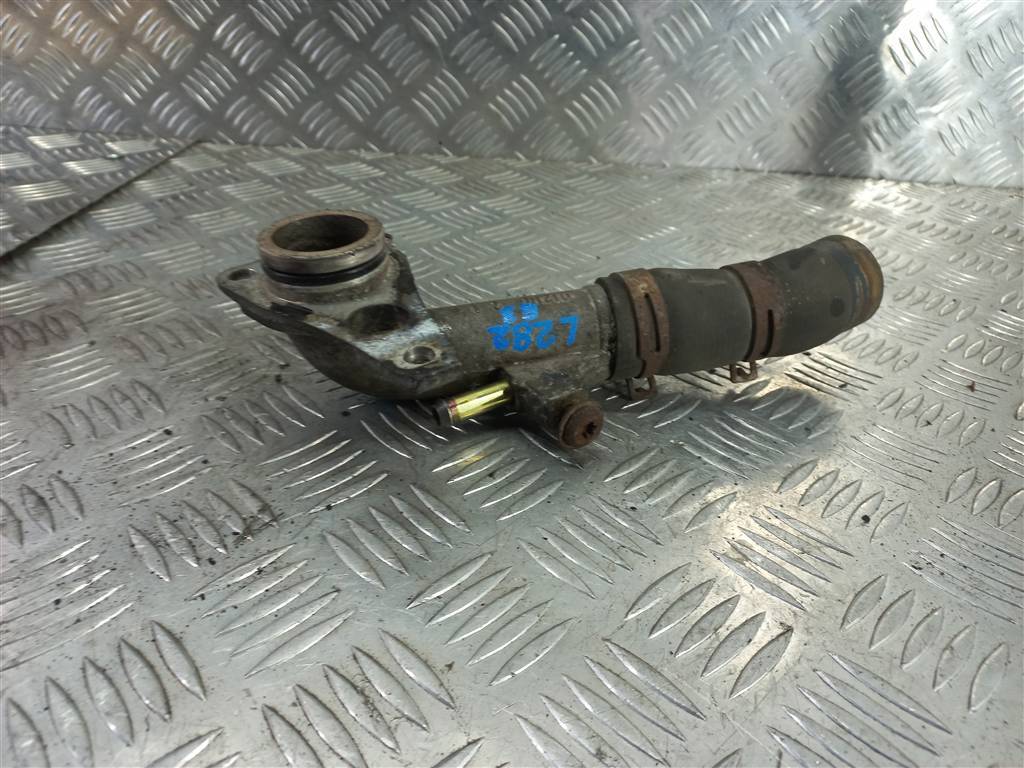 фланец системы охлаждения FORD Transit  1217149, 2010 рублей, Москва