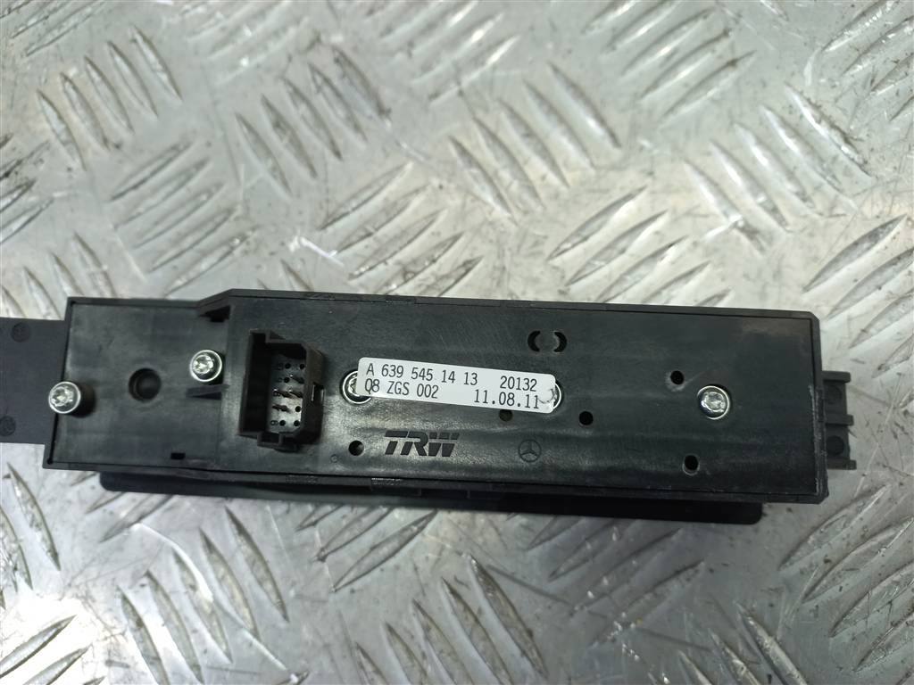 кнопка стеклоподъемника MERCEDES-BENZ Vito  A6395451413, 860 рублей, Москва