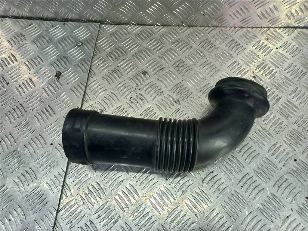 патрубок воздушный (пластик) MERCEDES-BENZ Vito  A6395280108, 630 рублей, Москва