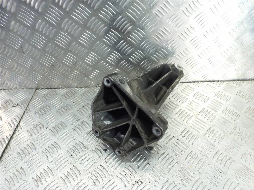 кронштейн двигателя (двс) MERCEDES-BENZ Vito  A6512231504, 2010 рублей, Москва