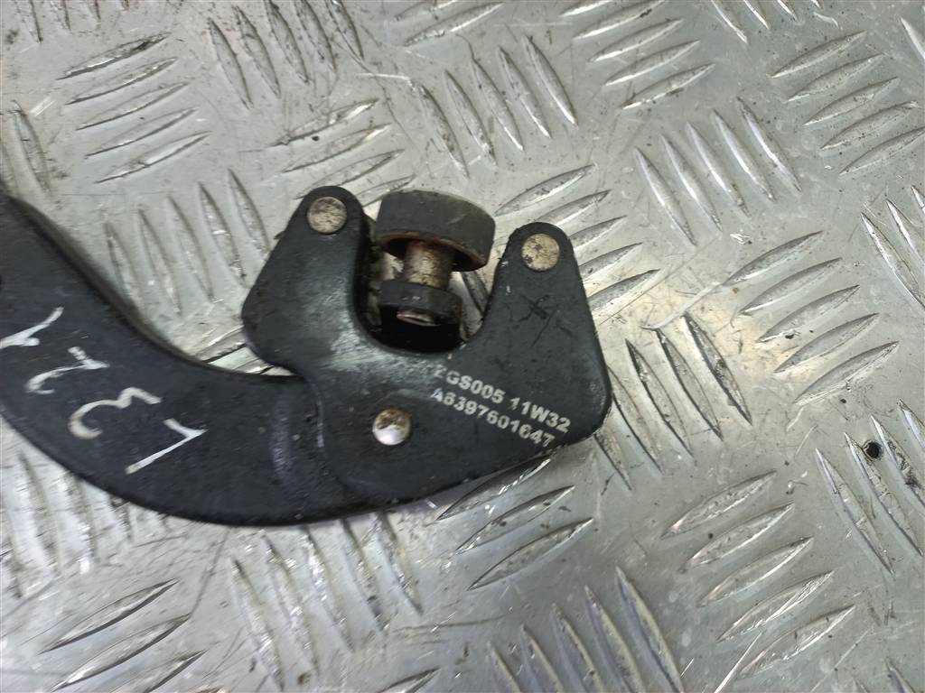 ролик двери сдвижной MERCEDES-BENZ Vito  A6397630047, 2470 рублей, Москва