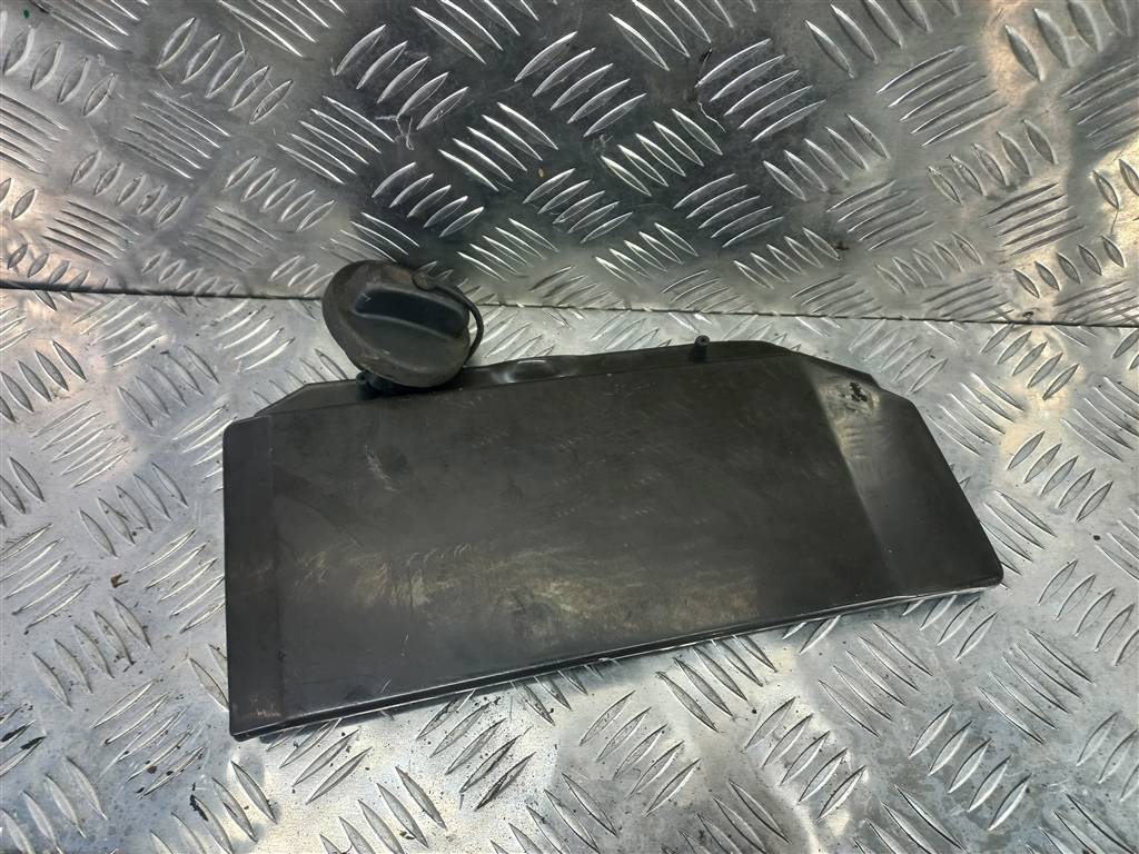 лючок бензобака MERCEDES-BENZ Sprinter  A9067500004, 2700 рублей, Москва