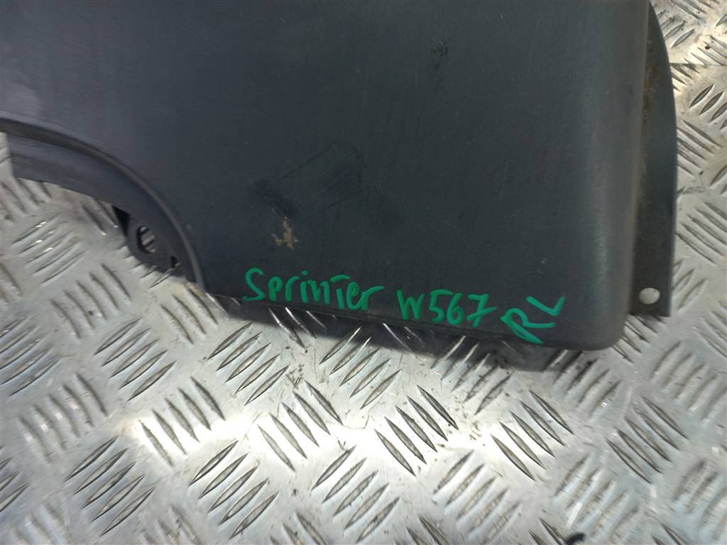 клык заднего бампера MERCEDES-BENZ Sprinter  A9068804571, 2700 рублей, Москва