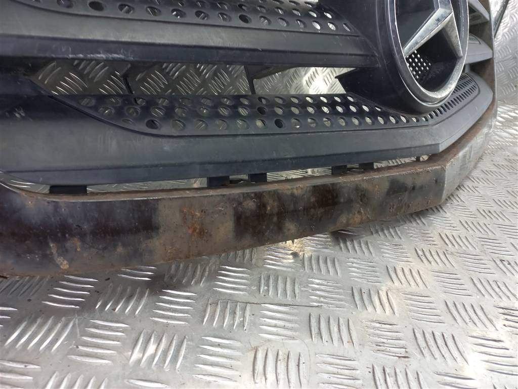 решетка радиатора MERCEDES-BENZ Sprinter  A9068880523, 26850 рублей, Москва