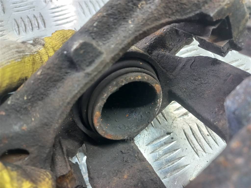 суппорт MERCEDES-BENZ Sprinter  A0034207283, 3279 рублей, Москва