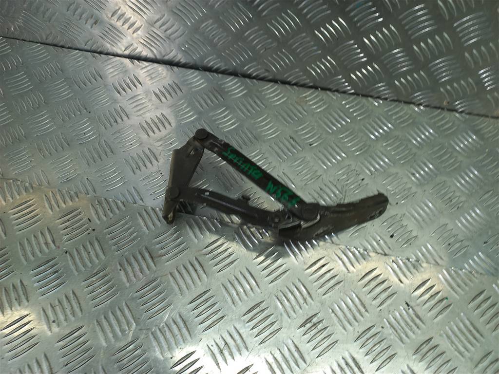 петля капота MERCEDES-BENZ Sprinter  A9067500021, 1550 рублей, Москва