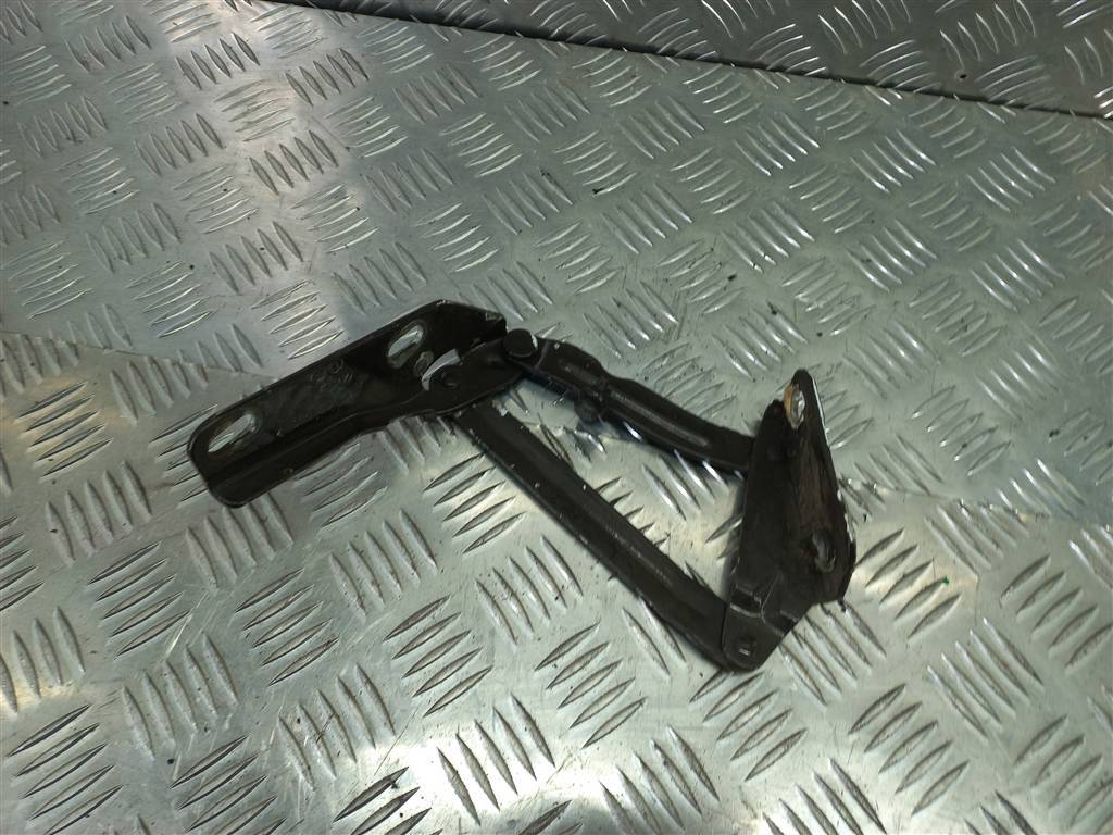 петля капота MERCEDES-BENZ Sprinter  A9067500121, 1550 рублей, Москва