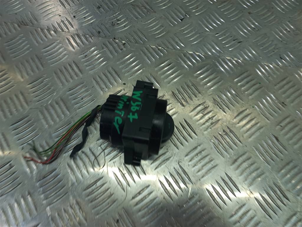 блок управления светом MERCEDES-BENZ Sprinter  A9065450104, 750 рублей, Москва