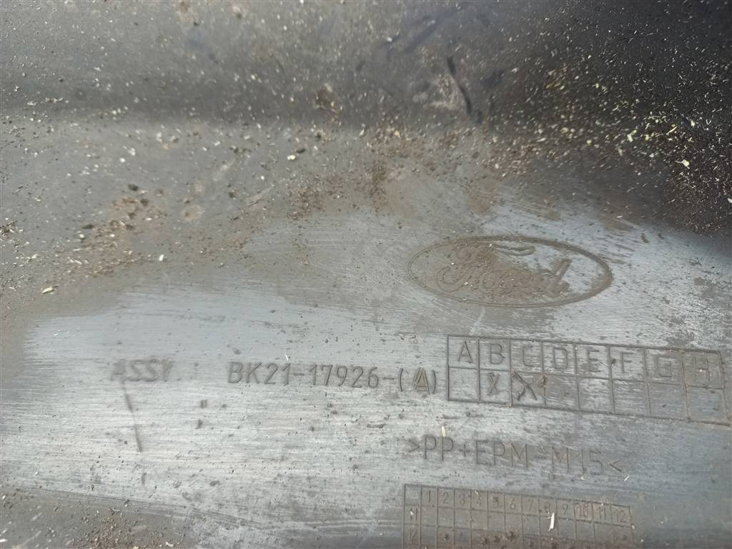 клык заднего бампера FORD Tourneo Custom  2196035, 3279 рублей, Москва