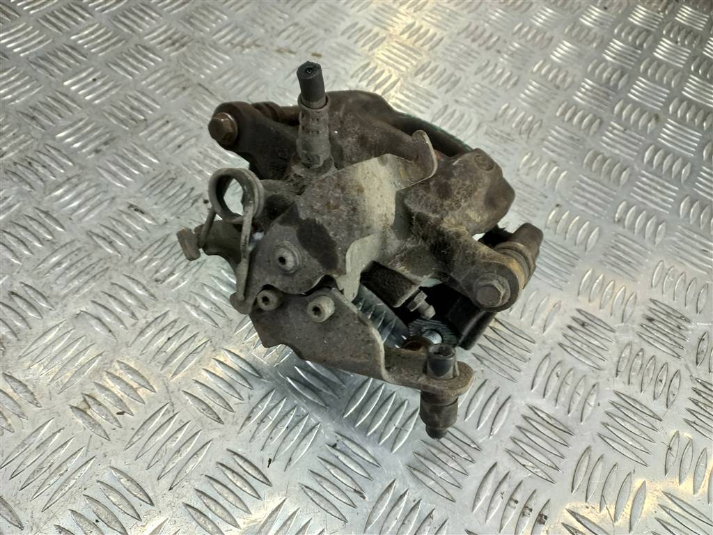 суппорт FORD Tourneo Custom  1843326, 8450 рублей, Москва