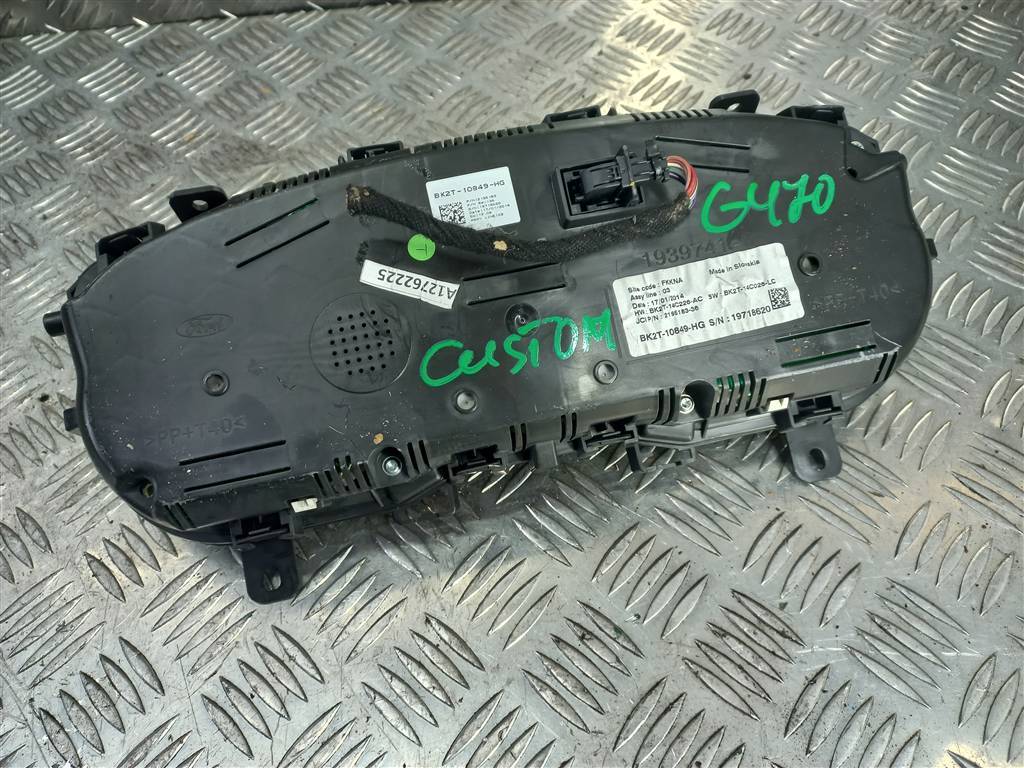 панель приборов FORD Tourneo Custom  2057712, 9600 рублей, Москва