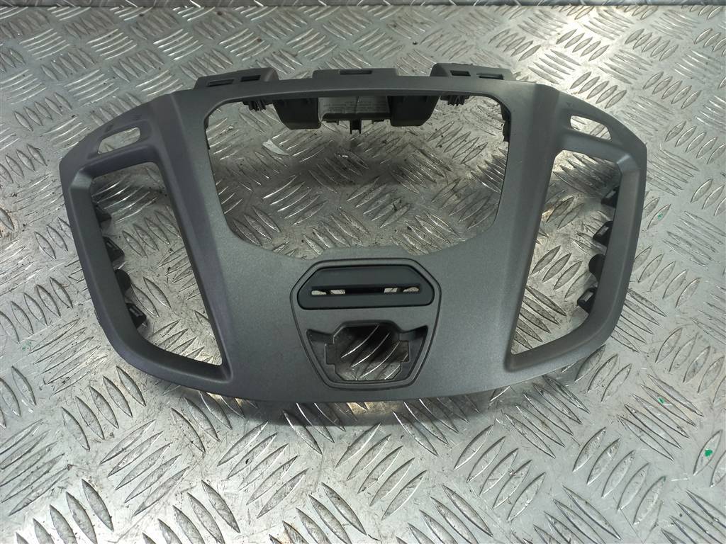 накладка торпедо FORD Tourneo Custom  1851869, 2130 рублей, Москва