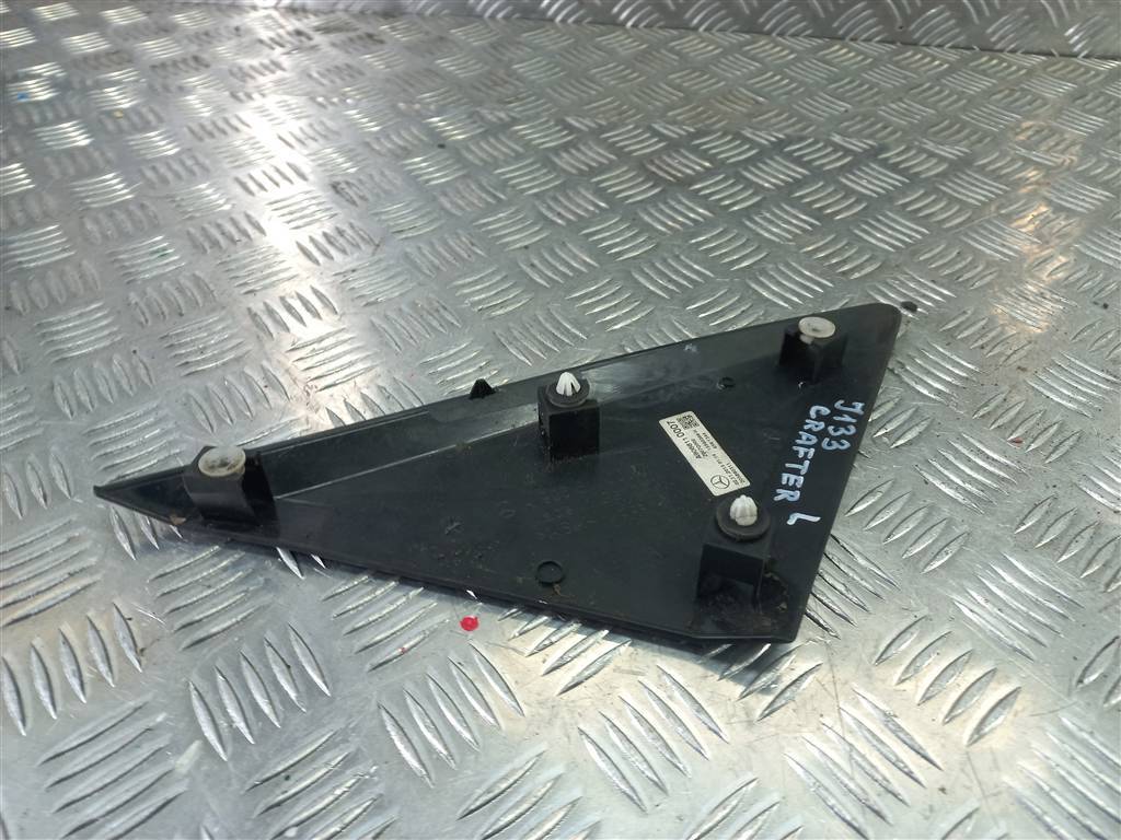 накладка крыла переднего Volkswagen Crafter  2E0857567, 980 рублей, Москва