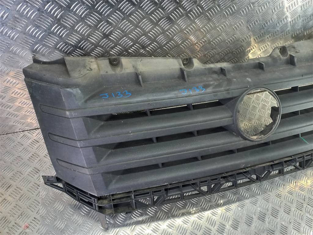 решетка радиатора Volkswagen Crafter  2E0853653E, 8450 рублей, Москва