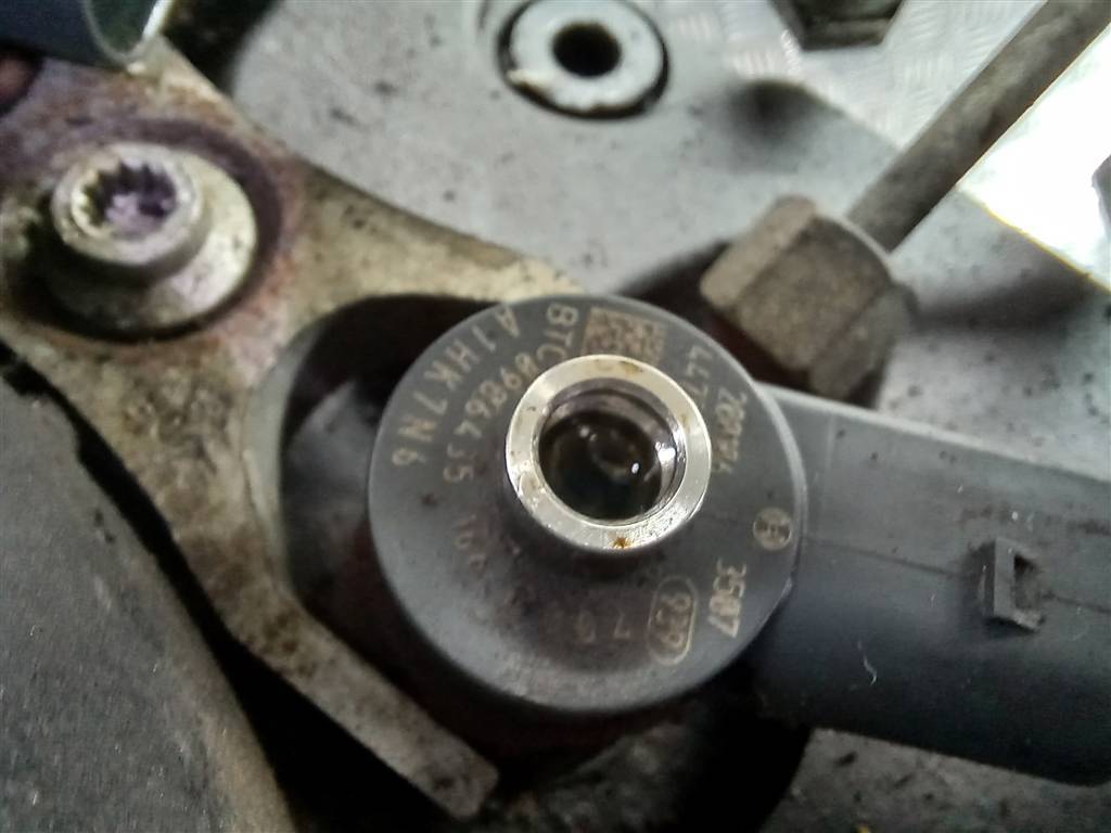 форсунка топливная Volkswagen Crafter  03L130277Q, 7880 рублей, Москва