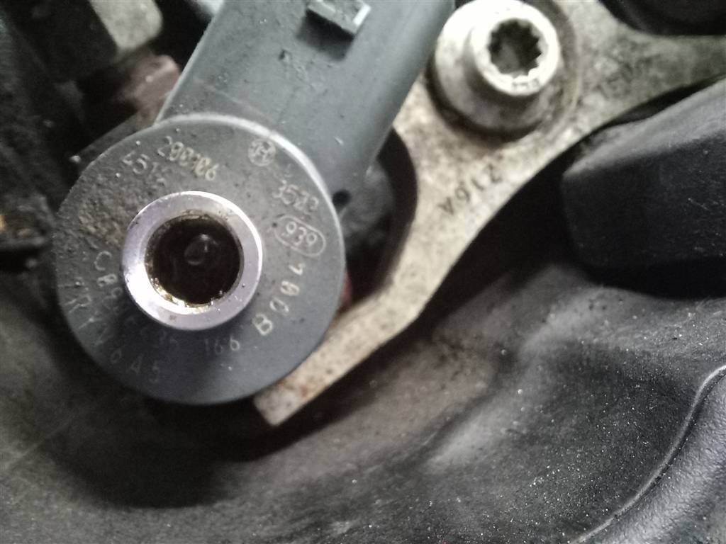 форсунка топливная Volkswagen Crafter  03L130277Q, 7880 рублей, Москва