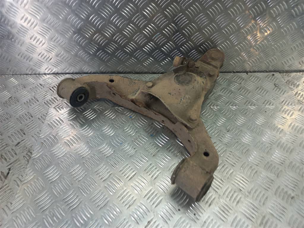 рычаг Volkswagen Crafter  2E0407152M, 2700 рублей, Москва