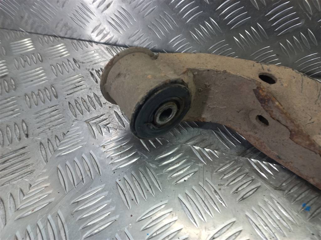 рычаг Volkswagen Crafter  2E0407152M, 2700 рублей, Москва