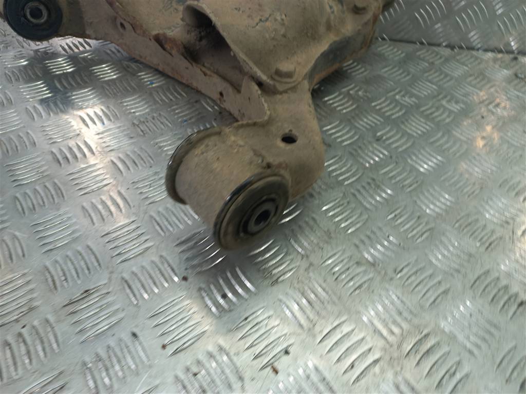 рычаг Volkswagen Crafter  2E0407152M, 2700 рублей, Москва