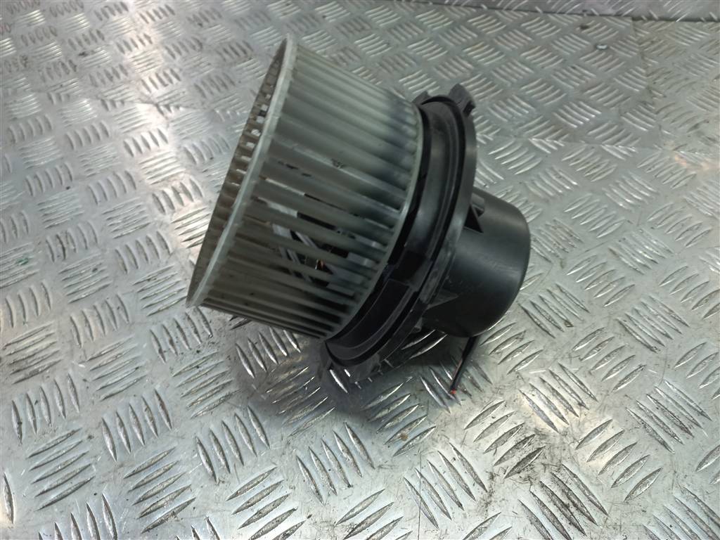 моторчик отопителя Volkswagen Crafter  2E0819987, 2930 рублей, Москва