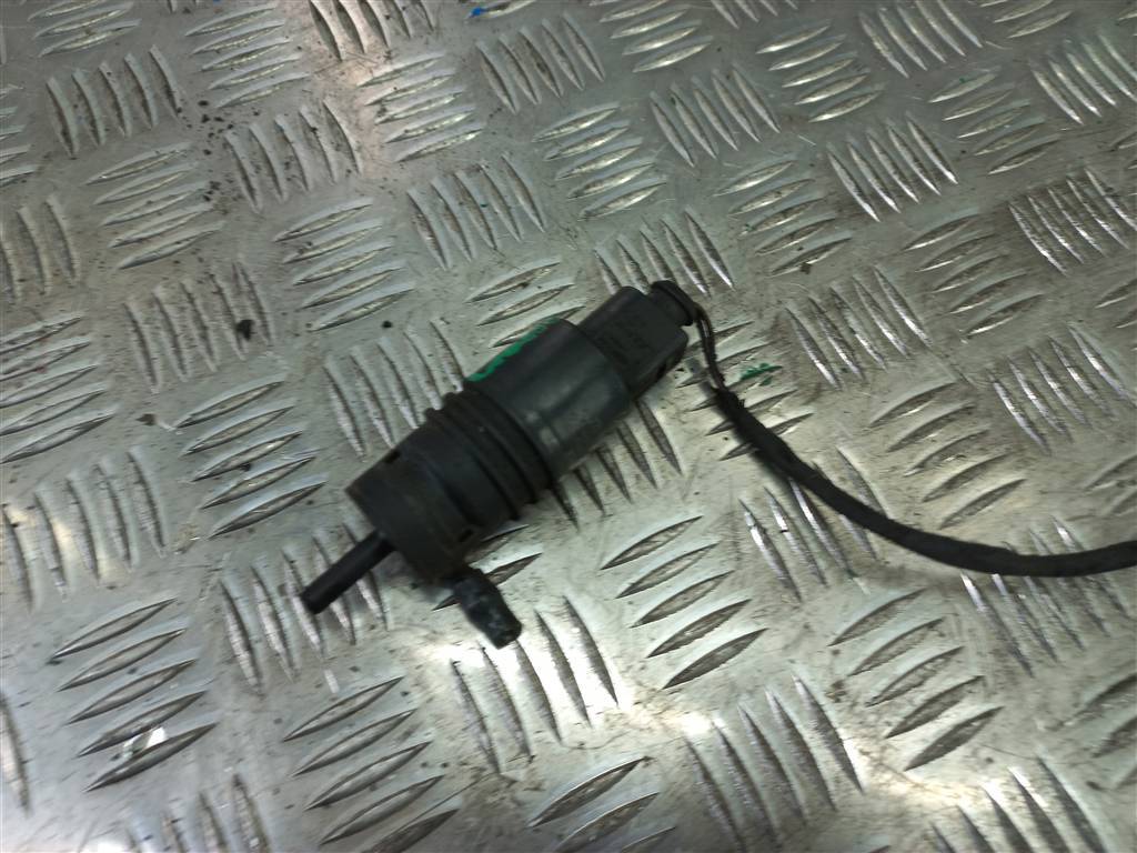 насос омывателя (моторчик) Volkswagen Crafter  2E0955651, 860 рублей, Москва