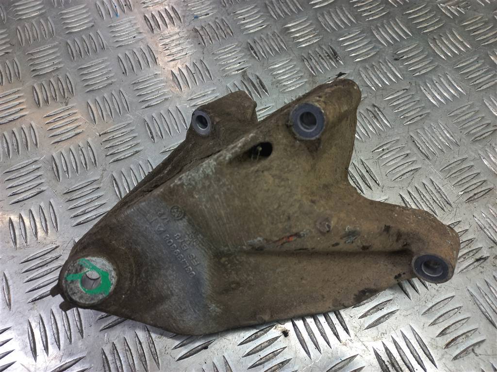 кронштейн двигателя (двс) Volkswagen Crafter  03L199308A, 4430 рублей, Москва