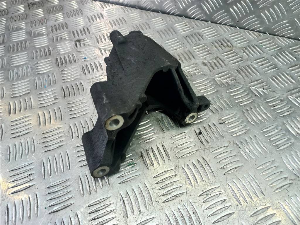 кронштейн двигателя (двс) Volkswagen Crafter  03L199307A, 2700 рублей, Москва