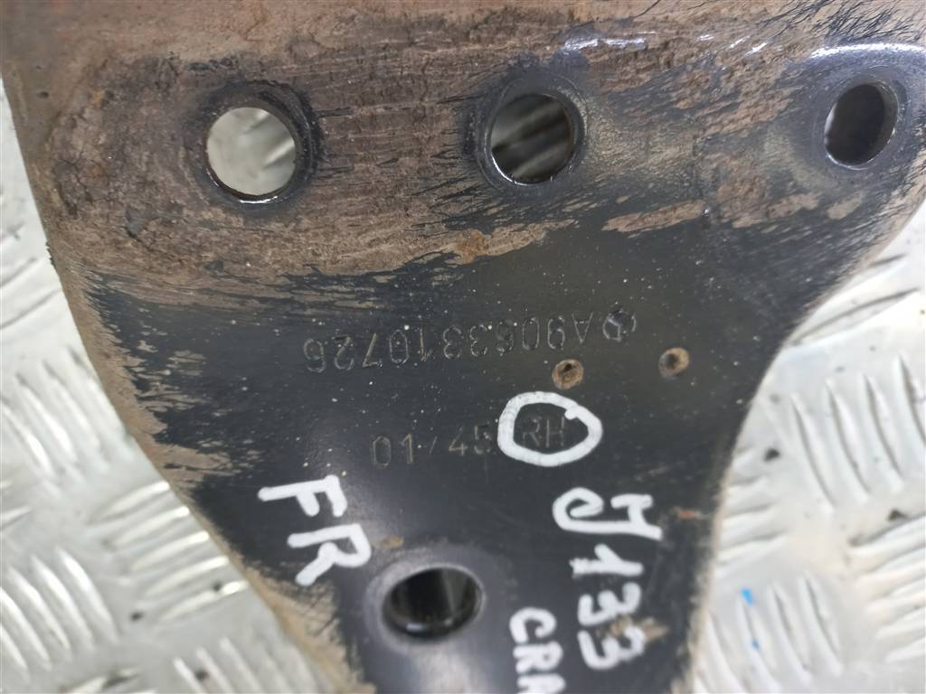 пружинно-зажимная пластина Volkswagen Crafter  2E0407222A, 980 рублей, Москва