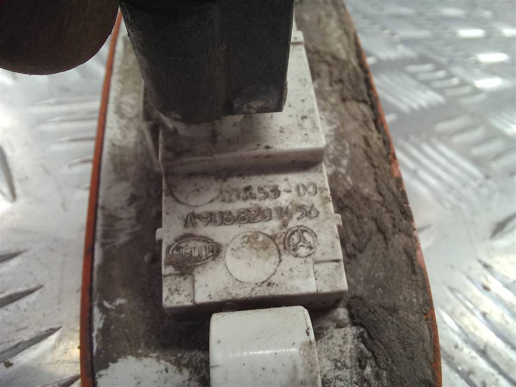 фонарь ходовой (габарит) MERCEDES-BENZ Sprinter  A9068201456, 1550 рублей, Москва