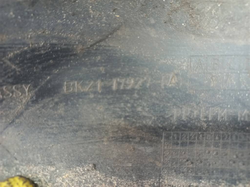 клык заднего бампера FORD Tourneo Custom  2196124, 3279 рублей, Москва