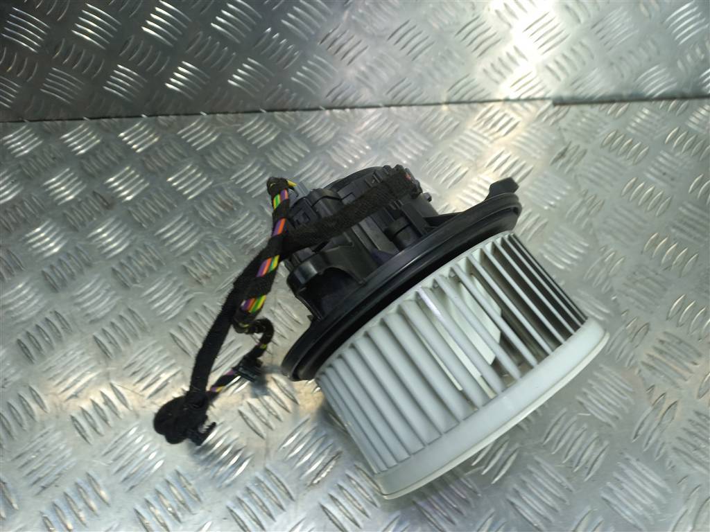 моторчик отопителя FORD Tourneo Custom  2008781, 1550 рублей, Москва