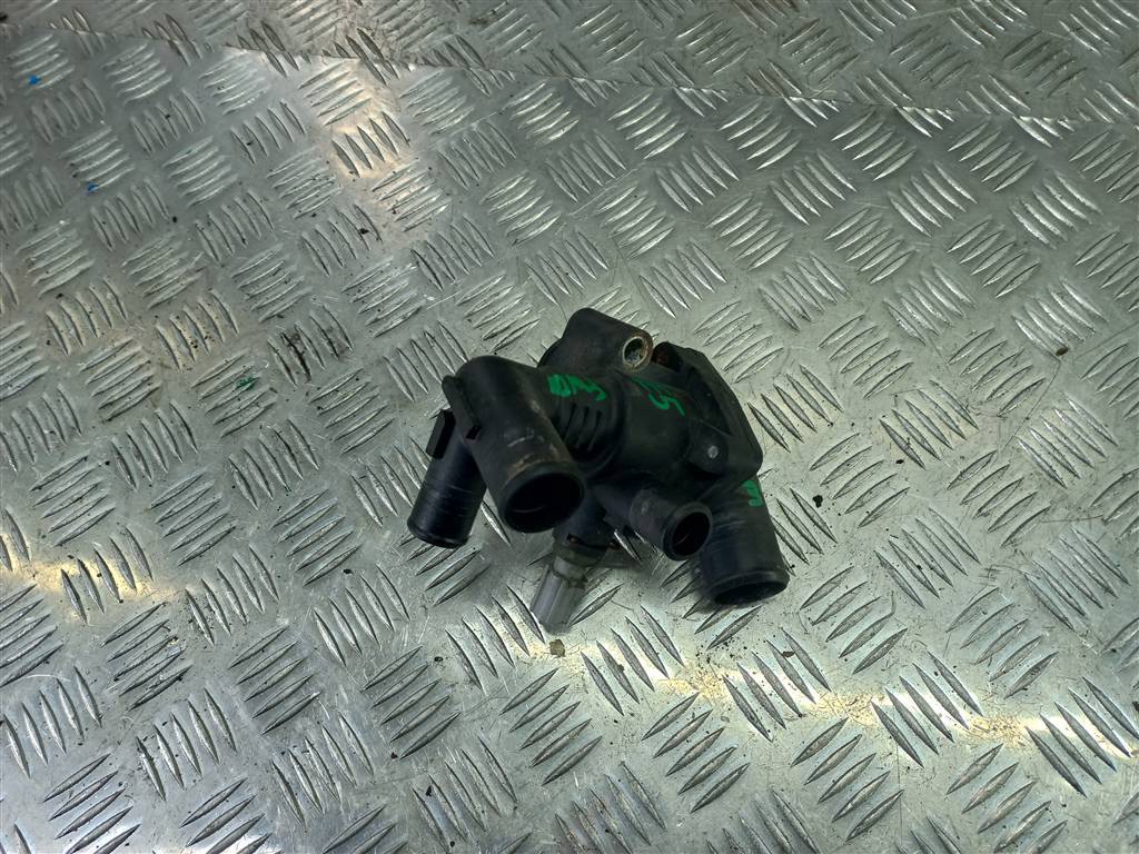 корпус термостата FORD Tourneo Custom  1731770, 3279 рублей, Москва