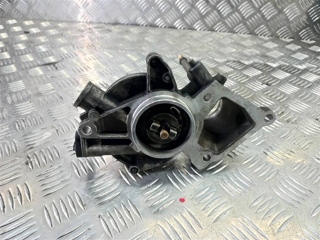 насос вакуумный FORD Tourneo Custom  1741667, 8450 рублей, Москва