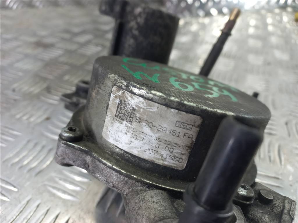 насос вакуумный FORD Tourneo Custom  1741667, 8450 рублей, Москва