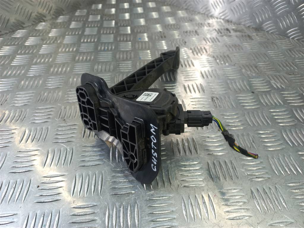 педаль газа FORD Tourneo Custom  2193397, 2700 рублей, Москва