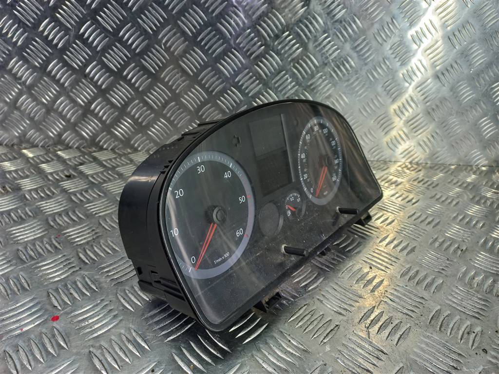 панель приборов Volkswagen Caddy  2K0920943C, 5000 рублей, Москва