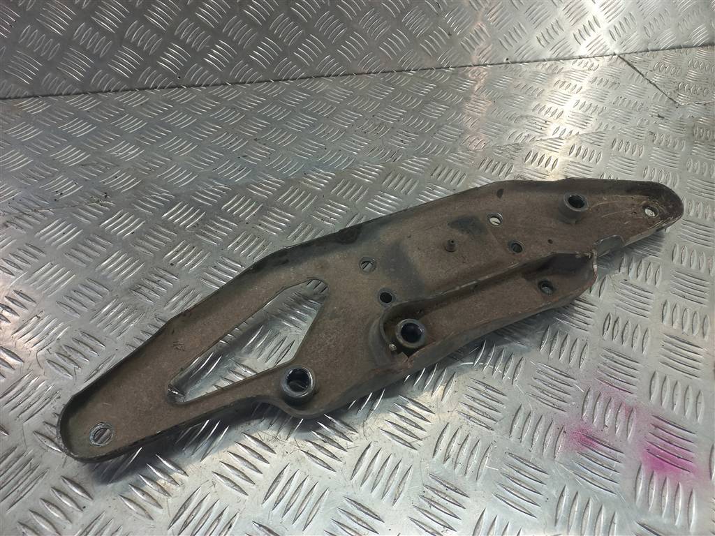 кронштейн рессоры MERCEDES-BENZ Sprinter  A9063310626, 980 рублей, Москва