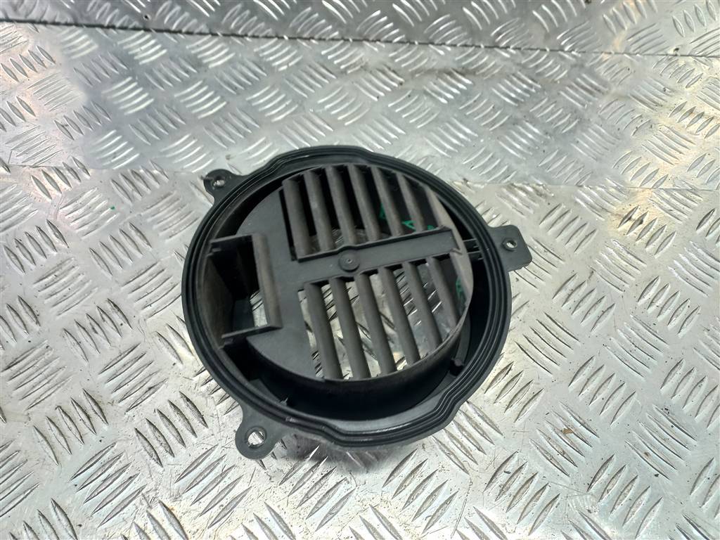 кронштейн динамика музыкального Citroen Berlingo  6562X5, 630 рублей, Москва