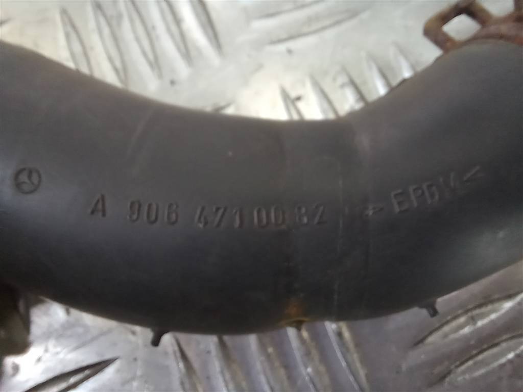 горловина бензобака MERCEDES-BENZ Sprinter  A9064710213, 2700 рублей, Москва