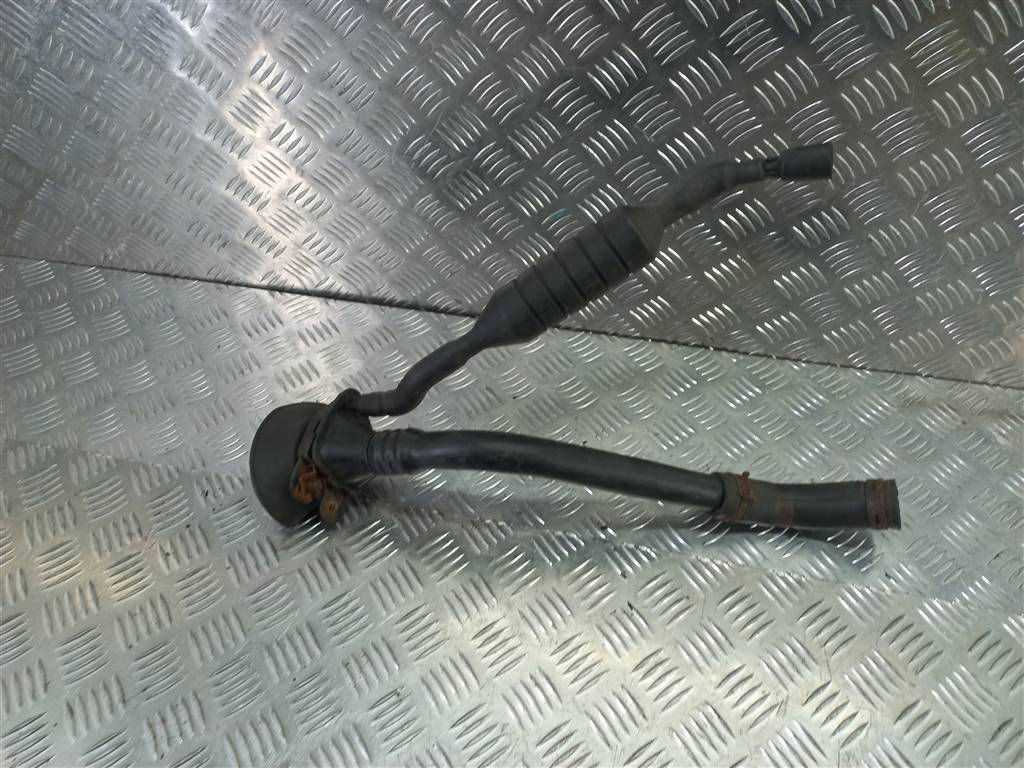 горловина бензобака MERCEDES-BENZ Sprinter  A9064710213, 2700 рублей, Москва