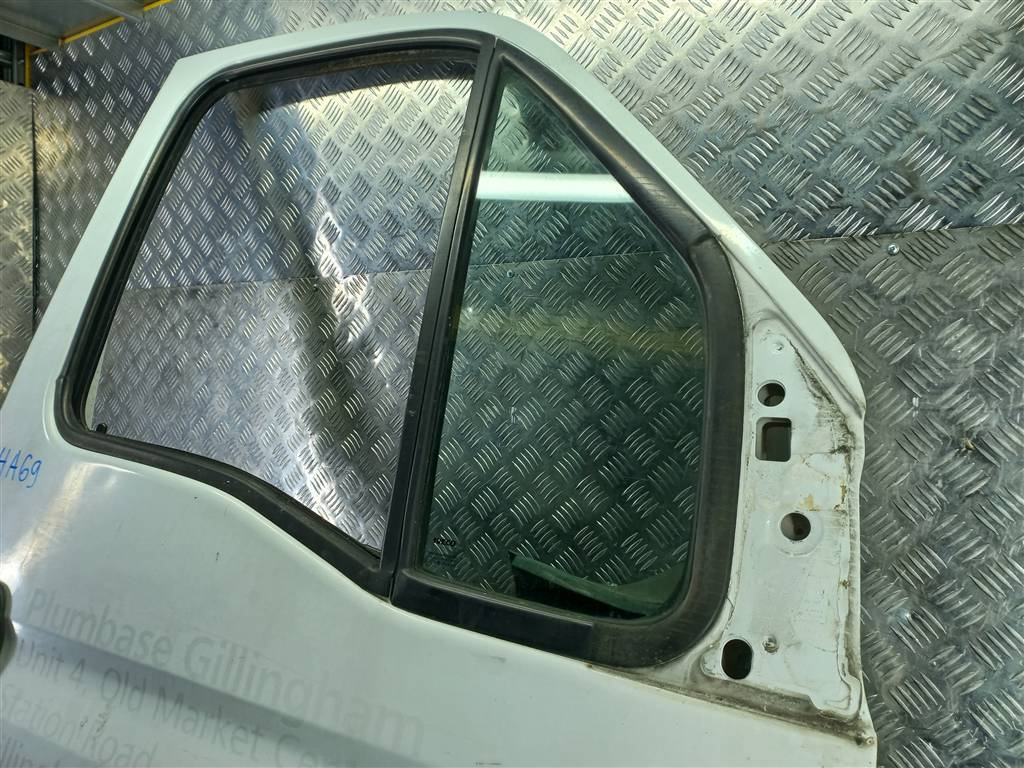 дверь Iveco Daily  99460120, 3850 рублей, Москва