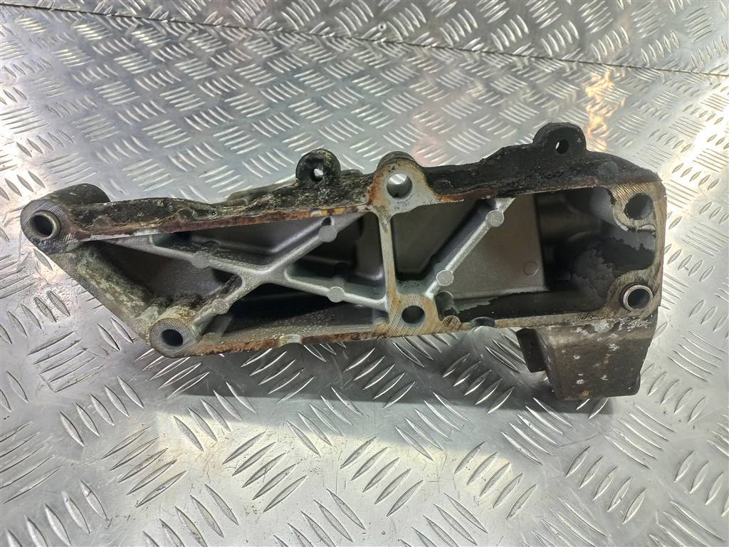 кронштейн двигателя (двс) Iveco Daily  504386159, 1550 рублей, Москва