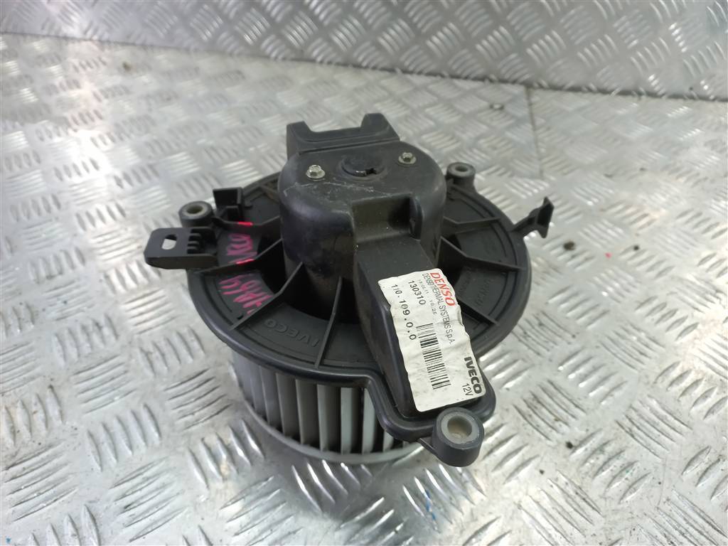 моторчик отопителя Iveco Daily  42562722, 3850 рублей, Москва