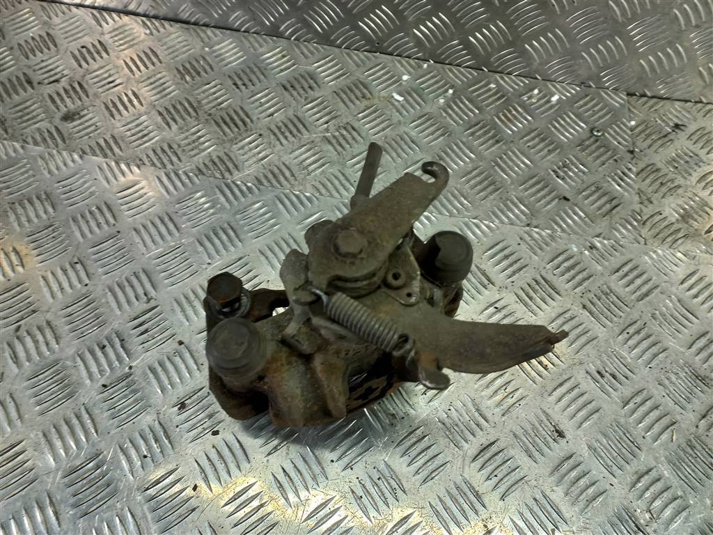 суппорт Iveco Daily  504360794, 11900 рублей, Москва