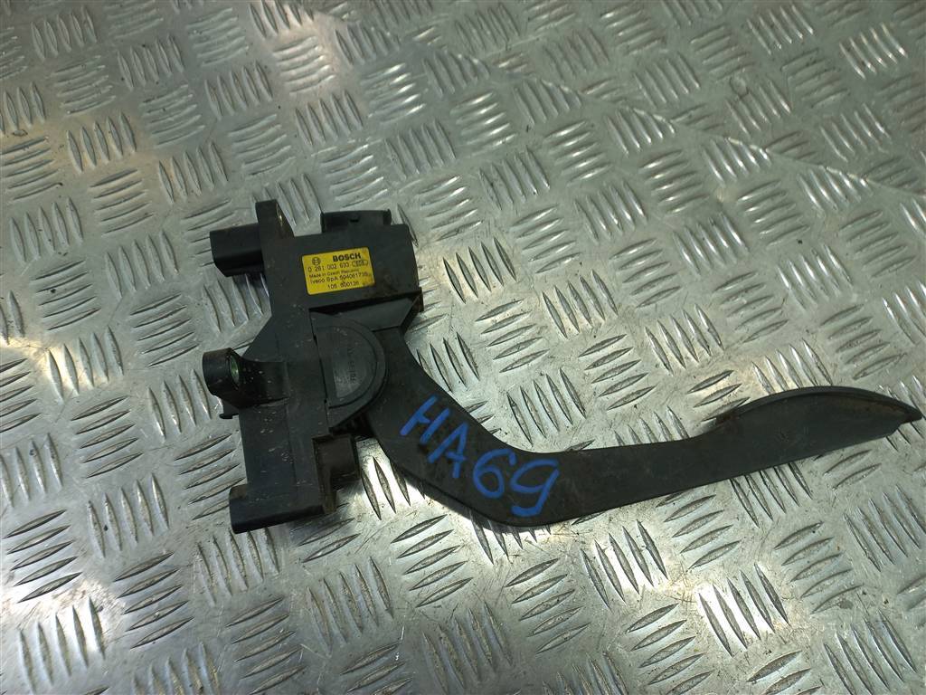 педаль газа Iveco Daily  504061735, 3279 рублей, Москва